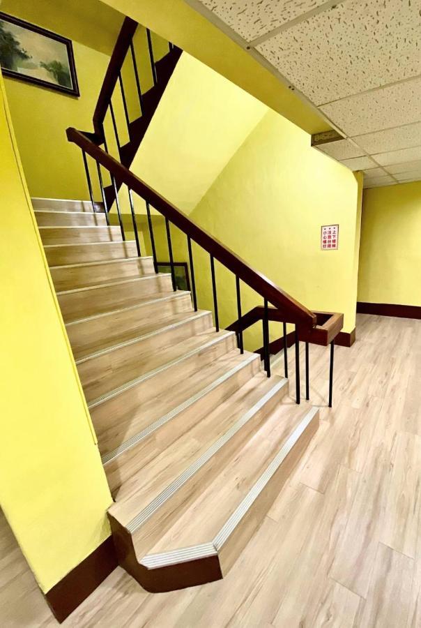 Ying Lun Hotel Taitung Ngoại thất bức ảnh